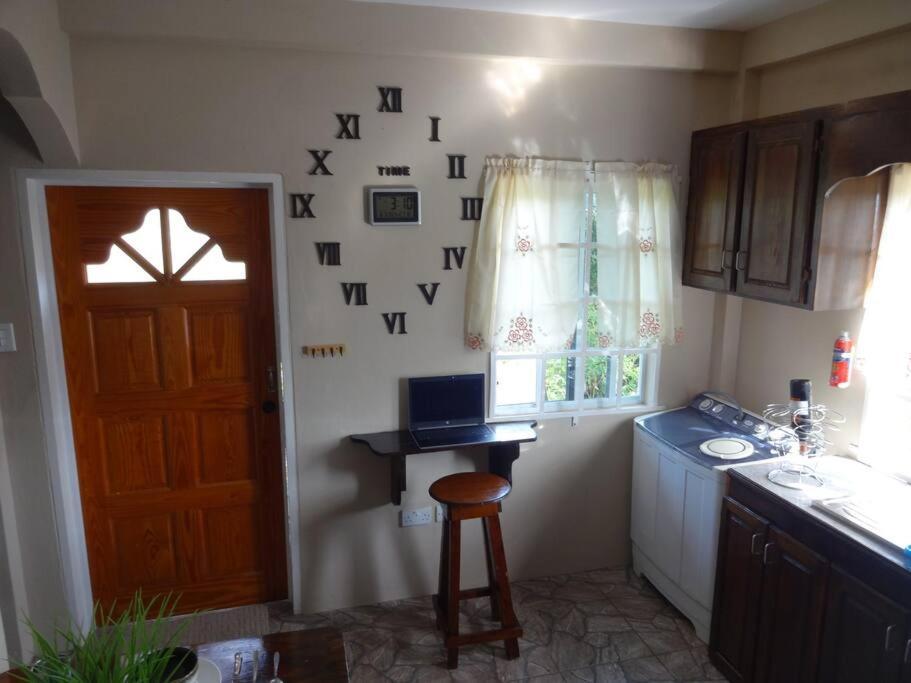 St. George'S Holiday Studio Vacation Of A Lifetime Fontenoy Exterior photo